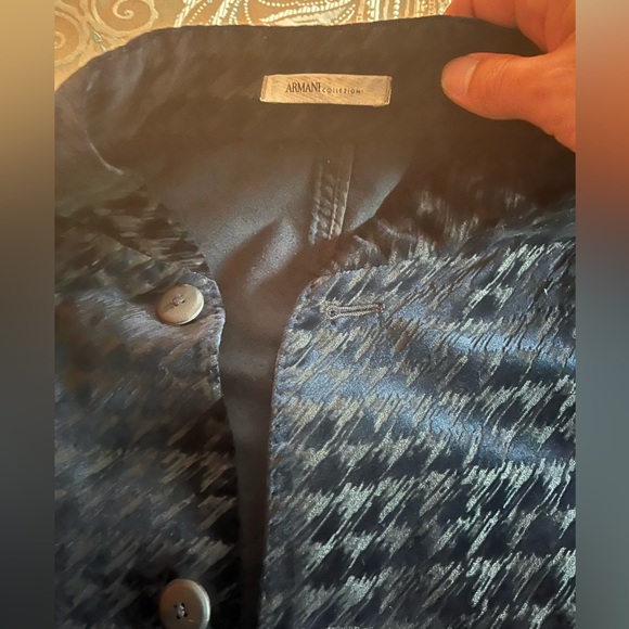 Authentic Armani Collezioni Jacket - Picture 3 of 6